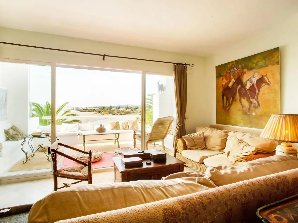 Belvilla By Oyo Apartment In San Roque Cadiz ソトグランデ スペイン