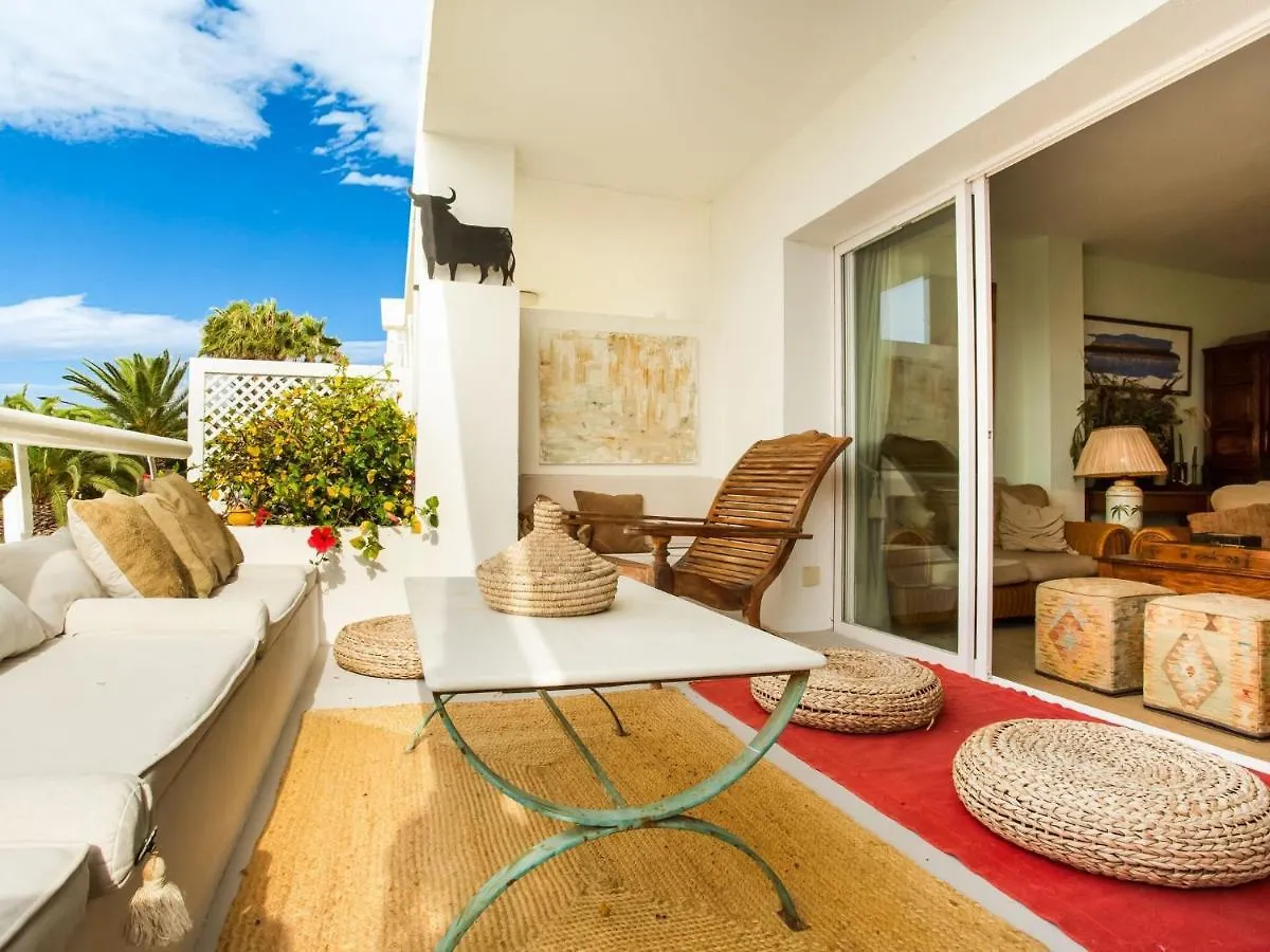 Belvilla By Oyo Apartment In San Roque Cadiz ソトグランデ