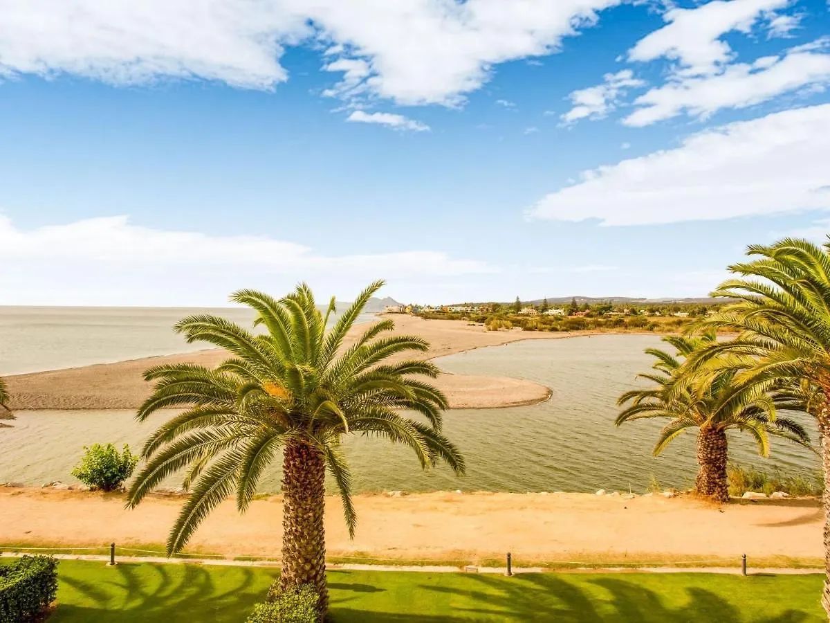 Belvilla By Oyo Apartment In San Roque Cadiz ソトグランデ