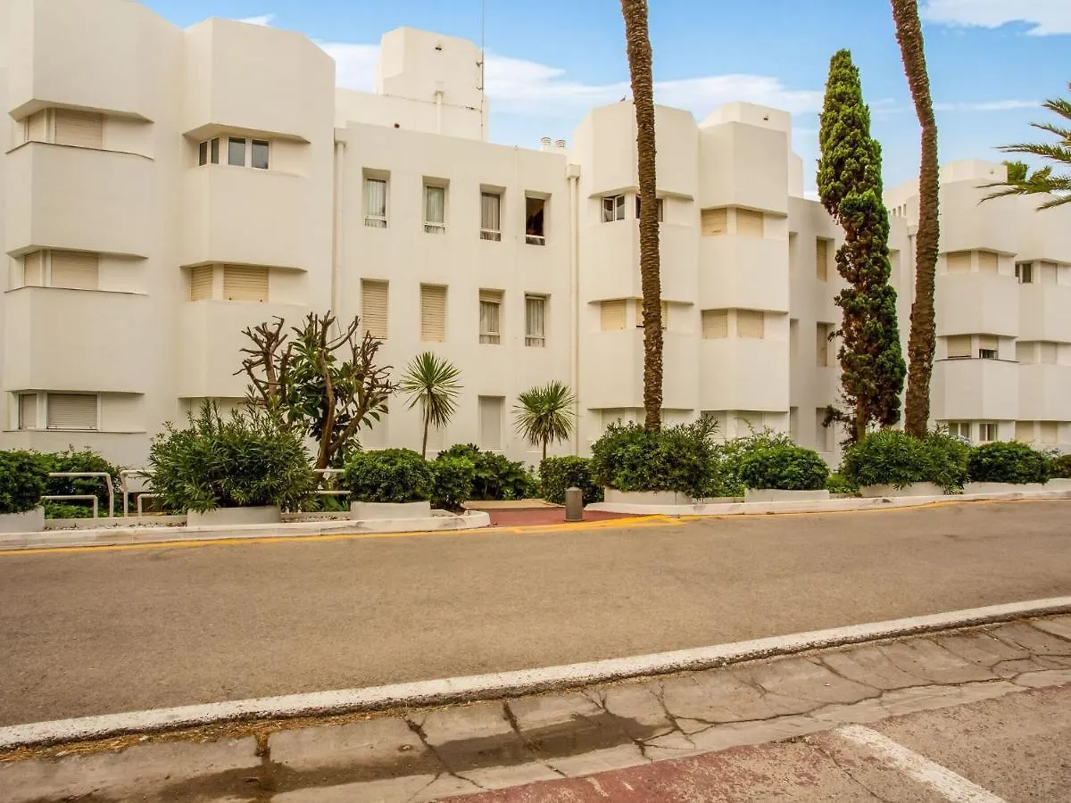 Belvilla By Oyo Apartment In San Roque Cadiz ソトグランデ